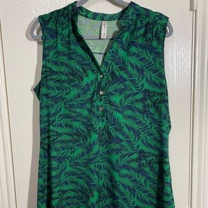 Green and blue sleeveless stretch button up palm shirt